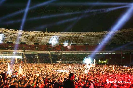 Lautan Penonton Lautan Penonton